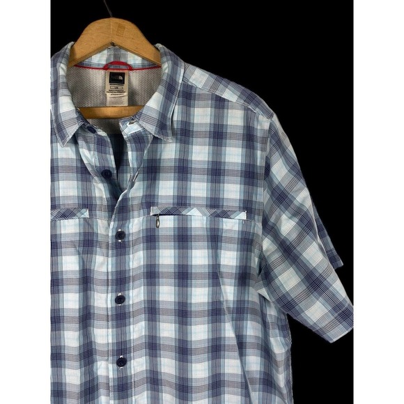 The North Face Shirt Large Mens Button Down Blue Plaid Check Short Sleeve Hiking - Picture 2 of 7